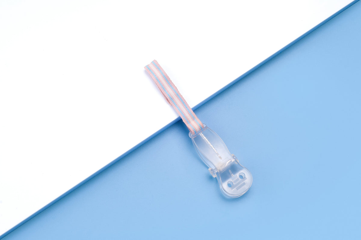 73370433_Editorial_Baby_SootherHolder_BluePink